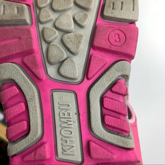 KHOMBU  Pink Hook & Loop Sandals - Picture 10 of 10